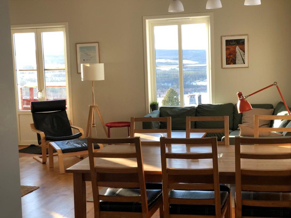 Funaesdalsporten Roeda Husen Funaesdalen Eksteriør bilde